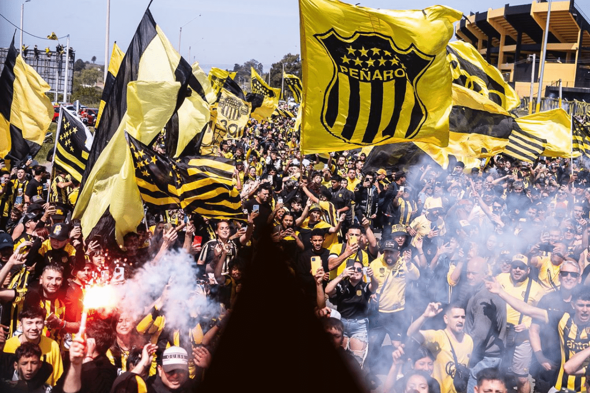 Copa Libertadores 2024 Qu&eacute; dice la letra de la nueva canci&oacute;n de la hinchada de Pe&ntilde;arol