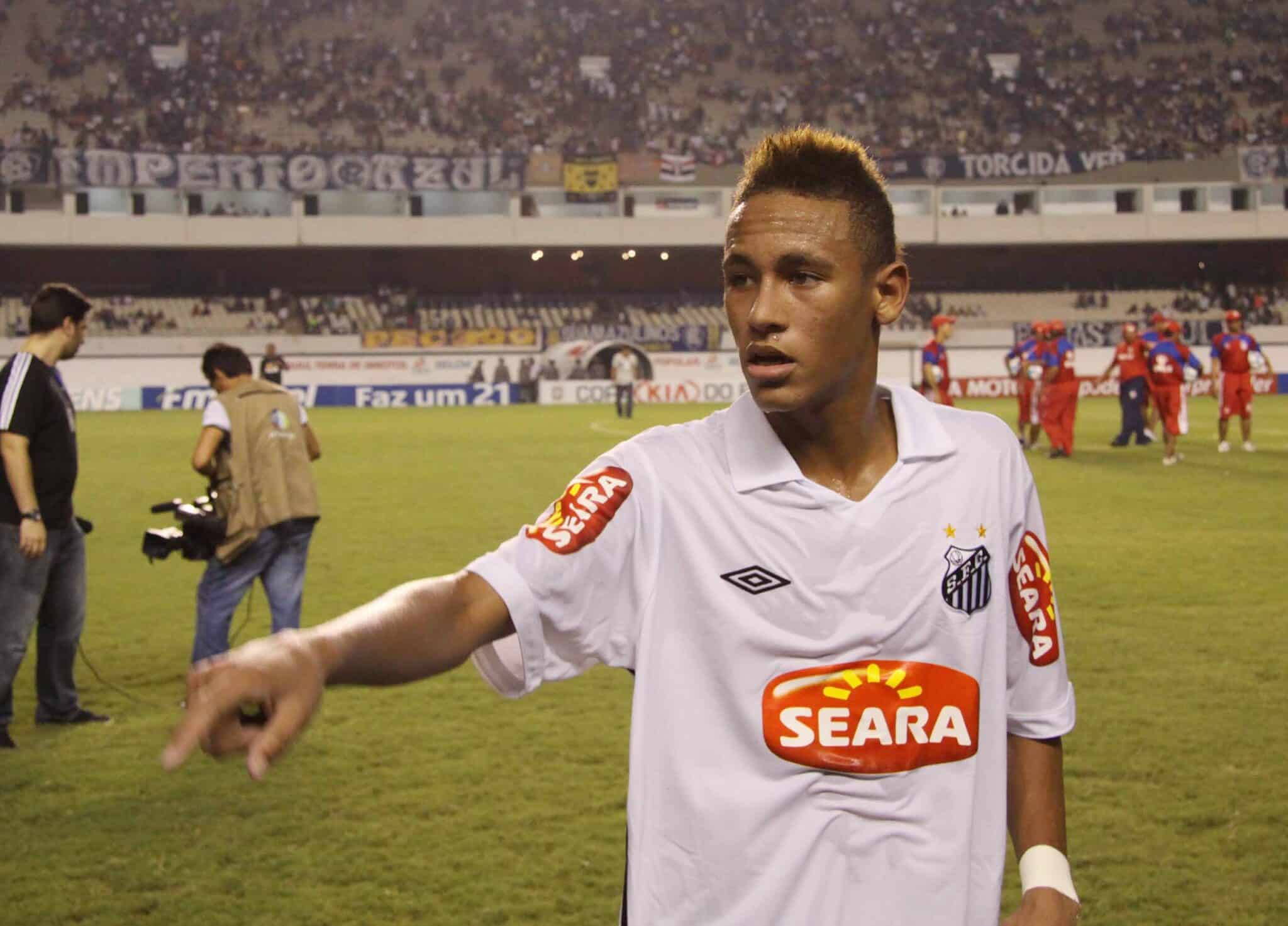 &iquest;Cu&aacute;ndo dinero tendr&iacute;a que pagar Santos por Neymar?