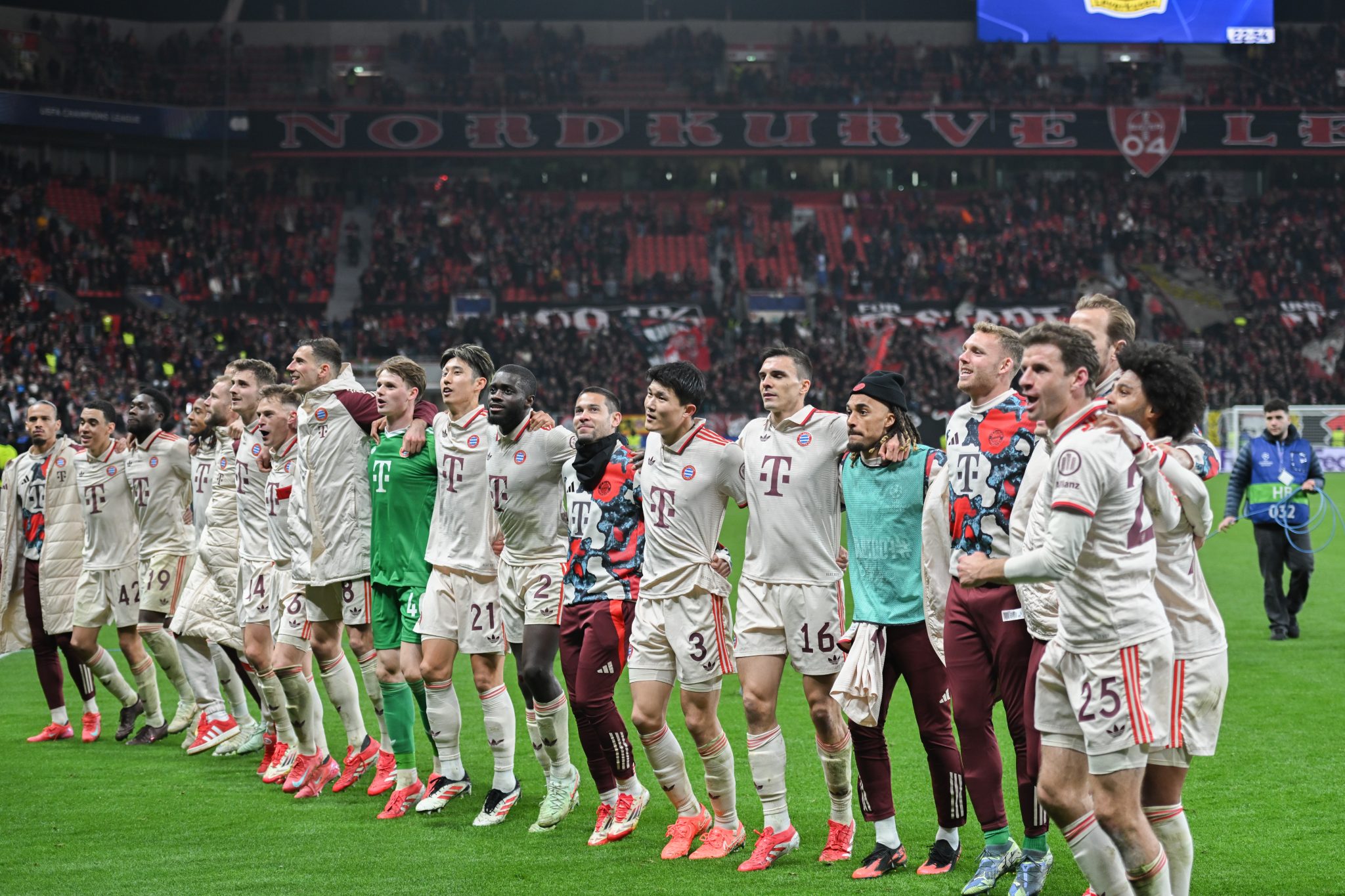 Bayern Munich elimina al Bayer Leverkusen y avanza con autoridad a los cuartos de la Champions League